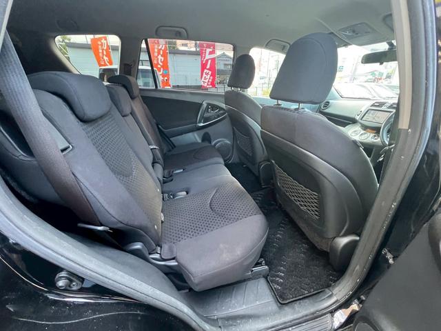 ヴァンガード ２４０Ｓ　ワンオーナー　７人乗り　純正ナビ　バックカメラ　記録簿１３枚　禁煙車　ビルトインＥＴＣ（20枚目）