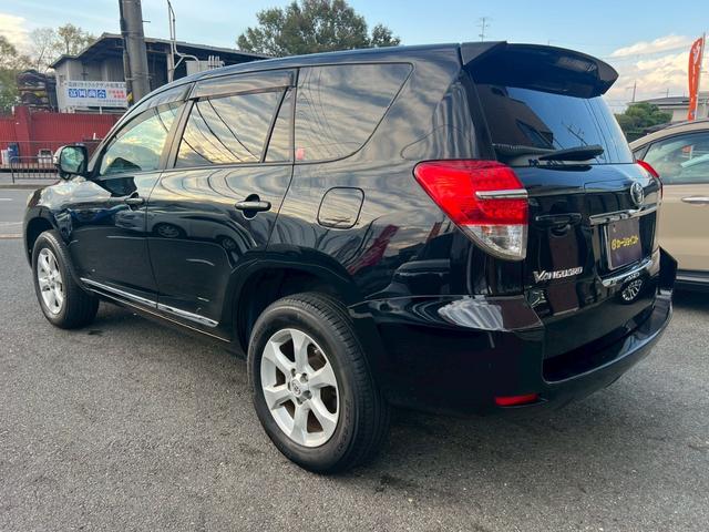 ヴァンガード ２４０Ｓ　ワンオーナー　７人乗り　純正ナビ　バックカメラ　記録簿１３枚　禁煙車　ビルトインＥＴＣ（33枚目）