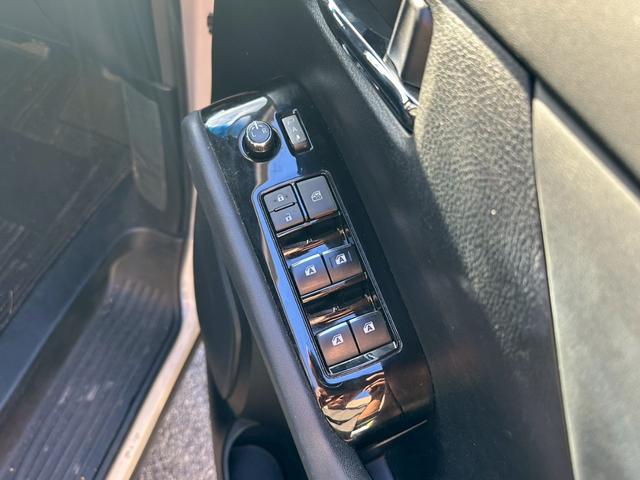 アルファード 2.5S タイプゴールド ワンオーナー 純正フリップダウンモニター 両側電動スライドドア クルーズコントロール 純正ナビ フルセグTV バックカメラ(10枚目)