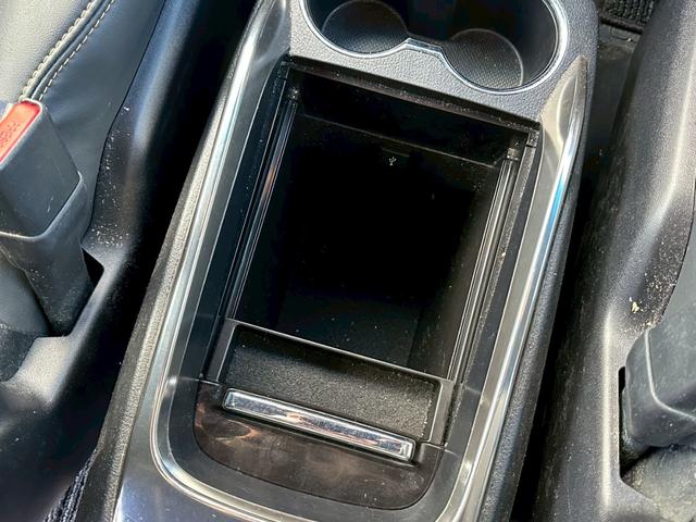 アルファード 2.5S タイプゴールド ワンオーナー 純正フリップダウンモニター 両側電動スライドドア クルーズコントロール 純正ナビ フルセグTV バックカメラ(15枚目)