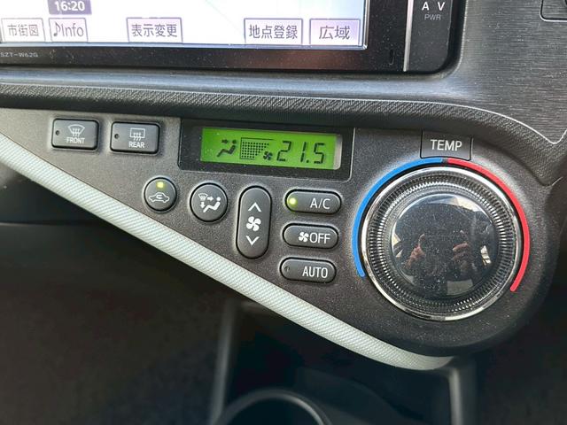 アクア S 1オーナー 禁煙車 純正ナビ ETC TV Bluetooth バックカメラ(8枚目)