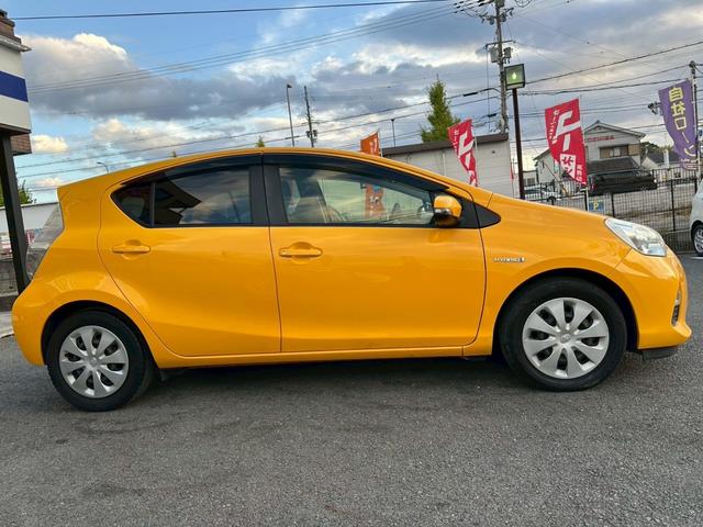 アクア S 1オーナー 禁煙車 純正ナビ ETC TV Bluetooth バックカメラ(35枚目)