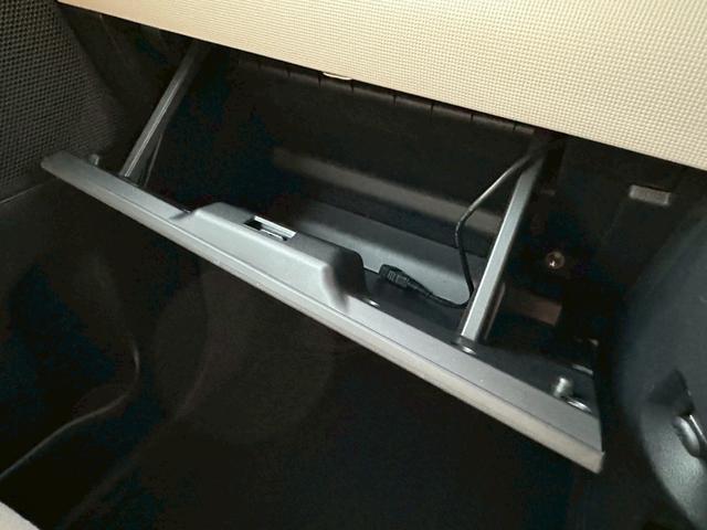 ムーヴキャンバス Ｇメイクアップ　ＳＡＩＩ　純正ナビ・フルセグＴＶ／パノラマモニター／両側パワースライドドア／ＬＥＤヘッドランプ／ＬＥＤフォグランプ／スマートキー／プッシュスタート／ＥＴＣ（12枚目）