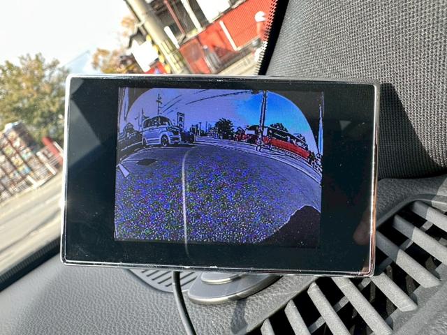 ハリアーハイブリッド G ワンオーナー/純正12.3型ナビ・フルセグTV/バックモニター/BSM/ブラウン内装/パワーバックドア/LEDヘッドランプ/LEDフォグ/デジタルインナーミラー/純正18インチAW/スマートキー×2(7枚目)