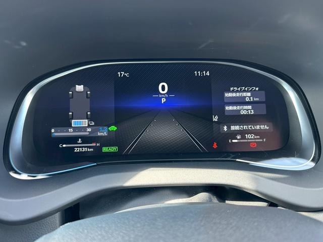 ハリアーハイブリッド G ワンオーナー/純正12.3型ナビ・フルセグTV/バックモニター/BSM/ブラウン内装/パワーバックドア/LEDヘッドランプ/LEDフォグ/デジタルインナーミラー/純正18インチAW/スマートキー×2(8枚目)