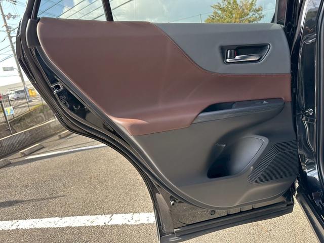 ハリアーハイブリッド G ワンオーナー/純正12.3型ナビ・フルセグTV/バックモニター/BSM/ブラウン内装/パワーバックドア/LEDヘッドランプ/LEDフォグ/デジタルインナーミラー/純正18インチAW/スマートキー×2(25枚目)