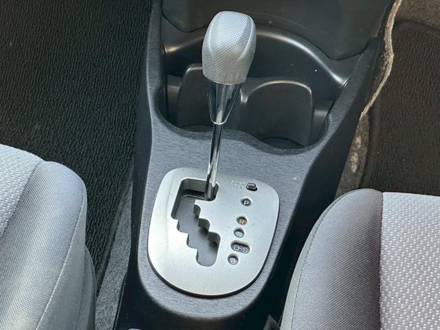 ヴィッツ Ｆ　スマイルエディション　プッシュスタート／スマートキー／ＥＴＣ（10枚目）