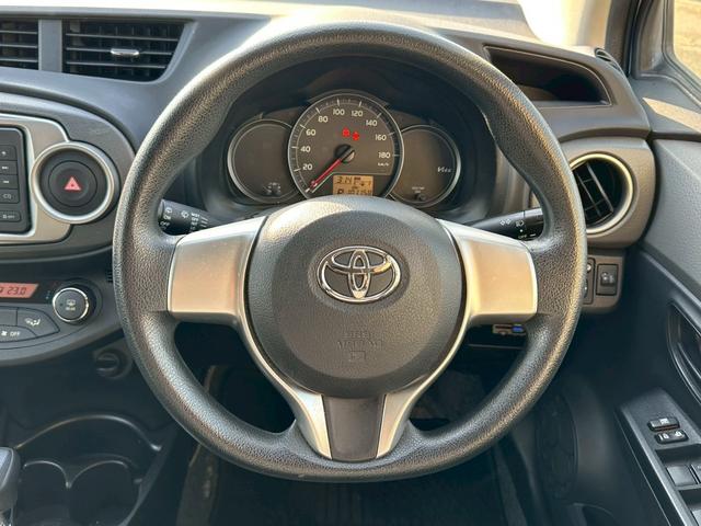 ヴィッツ Ｆ　スマイルエディション　プッシュスタート／スマートキー／ＥＴＣ（13枚目）