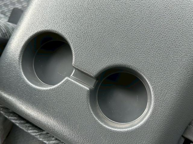 ハイエースコミューター スーパーロングDX ワンオーナー 福祉車両 車椅子2基 8人乗り バッテリー新品 ディーゼル(8枚目)