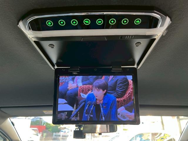 ヴォクシー ハイブリッドZS 煌 TRDエアロ 車高調 禁煙車 アルパインナビ 後席モニター 両側電動 レザー調シートカバー 衝突軽減 シートヒーター Bカメラ(7枚目)