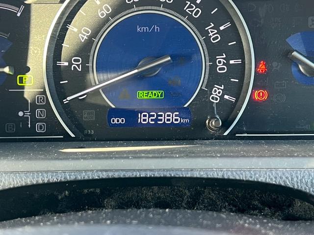 ヴォクシー ハイブリッドZS 煌 TRDエアロ 車高調 禁煙車 アルパインナビ 後席モニター 両側電動 レザー調シートカバー 衝突軽減 シートヒーター Bカメラ(9枚目)