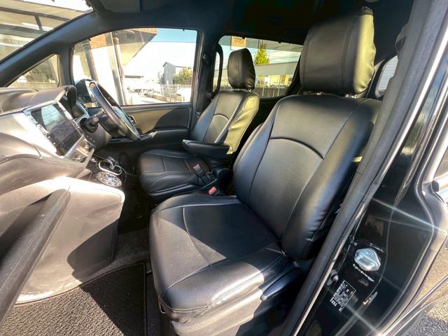 ヴォクシー ハイブリッドZS 煌 TRDエアロ 車高調 禁煙車 アルパインナビ 後席モニター 両側電動 レザー調シートカバー 衝突軽減 シートヒーター Bカメラ(22枚目)