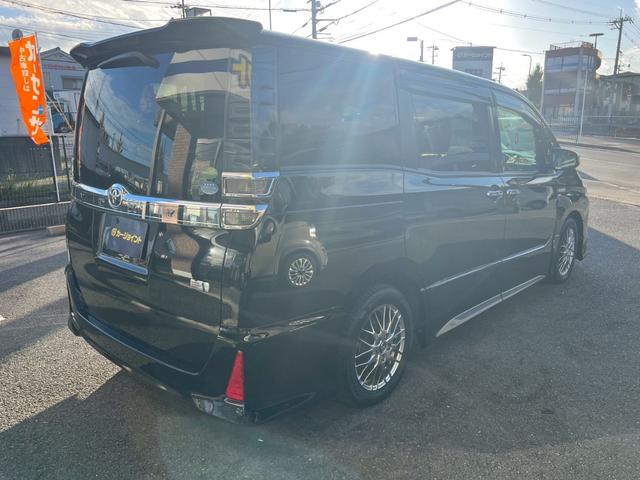 ヴォクシー ハイブリッドZS 煌 TRDエアロ 車高調 禁煙車 アルパインナビ 後席モニター 両側電動 レザー調シートカバー 衝突軽減 シートヒーター Bカメラ(38枚目)