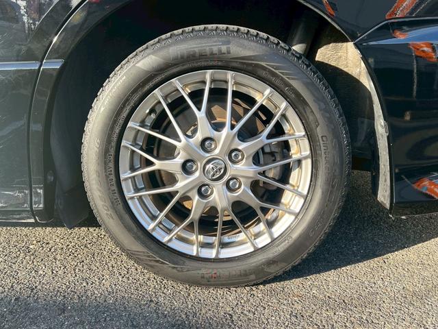 ヴォクシー ハイブリッドZS 煌 TRDエアロ 車高調 禁煙車 アルパインナビ 後席モニター 両側電動 レザー調シートカバー 衝突軽減 シートヒーター Bカメラ(46枚目)