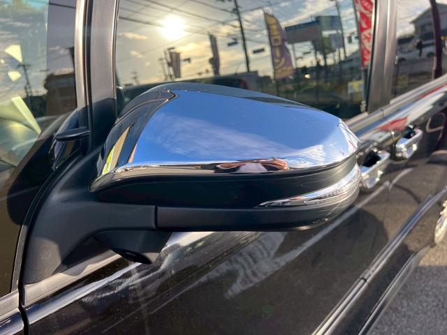 ヴォクシー ハイブリッドZS 煌 TRDエアロ 車高調 禁煙車 アルパインナビ 後席モニター 両側電動 レザー調シートカバー 衝突軽減 シートヒーター Bカメラ(48枚目)