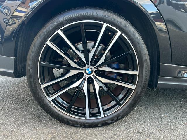 Ｘ６ ｘＤｒｉｖｅ　３５ｄ　Ｍスポーツ　スカイラウンジパノラマガラスルーフ／黒革シート／純正ＯＰ２２インチＡＷ／純正ナビ／全方位カメラ／ヘッドアップディスプレイ／シートヒーター／コンフォートアクセス／パワーバックドア（47枚目）