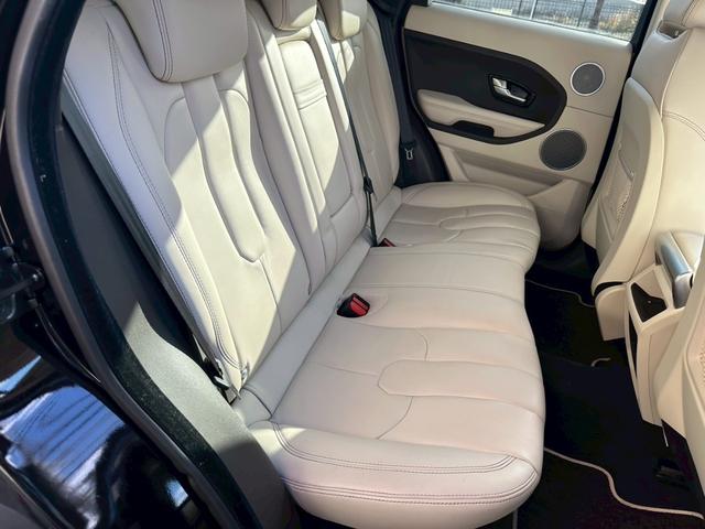 レンジローバーイヴォーク ピュア　４ＷＤ　パノラマガラスルーフ　レザーシート　パワーシート　パワーバックドア　オートクルーズ　純正ナビ（23枚目）