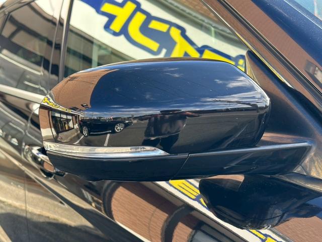 レンジローバーイヴォーク ピュア　４ＷＤ　パノラマガラスルーフ　レザーシート　パワーシート　パワーバックドア　オートクルーズ　純正ナビ（35枚目）