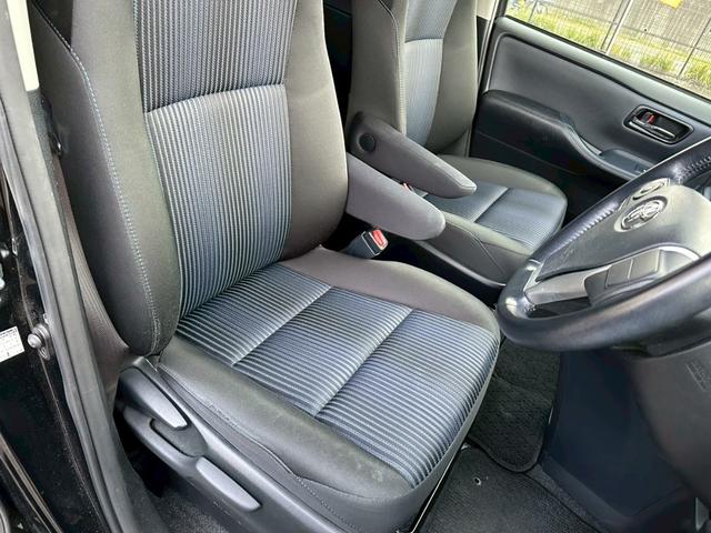 ヴォクシー ZS 煌 ワンオーナー/社外ナビ・TV/バックモニター/禁煙車/両側パワースライドドア/純正ビルトインETC/スマートキー/プッシュスタート/純正16インチアルミホイール/LEDヘッドランプ(18枚目)