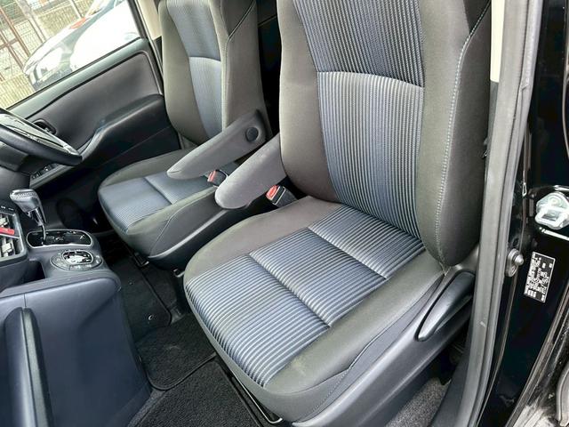 ヴォクシー ZS 煌 ワンオーナー/社外ナビ・TV/バックモニター/禁煙車/両側パワースライドドア/純正ビルトインETC/スマートキー/プッシュスタート/純正16インチアルミホイール/LEDヘッドランプ(19枚目)