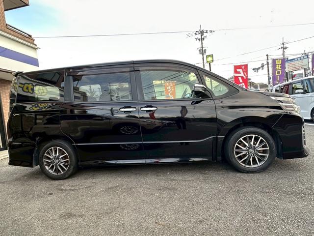 ヴォクシー ZS 煌 ワンオーナー/社外ナビ・TV/バックモニター/禁煙車/両側パワースライドドア/純正ビルトインETC/スマートキー/プッシュスタート/純正16インチアルミホイール/LEDヘッドランプ(42枚目)