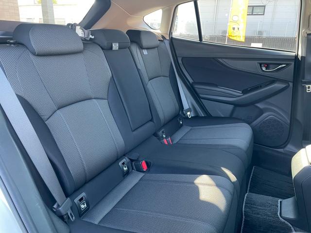 インプレッサスポーツ １．６ｉ－Ｌアイサイト　１．６ｉ－Ｌアイサイト（５名）　アドバンスドセイフティＰＫＧ　クリアビューＰ　革巻きステアリングホイールＳ　ステアリング連動ＬＥＤヘッドランプ　ヘッドランプウォッシャー　キーレスアクセス＆プッシュＳ（23枚目）