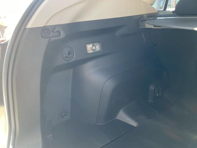 インプレッサスポーツ １．６ｉ－Ｌアイサイト　１．６ｉ－Ｌアイサイト（５名）　アドバンスドセイフティＰＫＧ　クリアビューＰ　革巻きステアリングホイールＳ　ステアリング連動ＬＥＤヘッドランプ　ヘッドランプウォッシャー　キーレスアクセス＆プッシュＳ（26枚目）