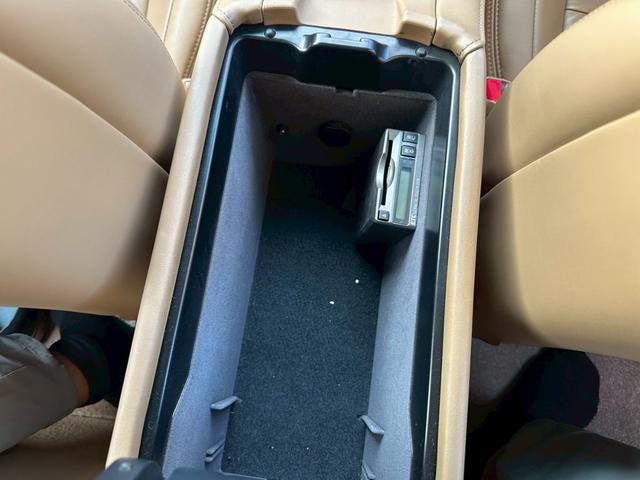 ＳＣ ＳＣ４３０　ＴＯＭ’Ｓマフラー／ベージュレザーシート／マークレビンソン／社外デジタルインナーミラー／クルーズコントロール／純正ナビ／シートヒーター／キーレス／ＥＴＣ（9枚目）