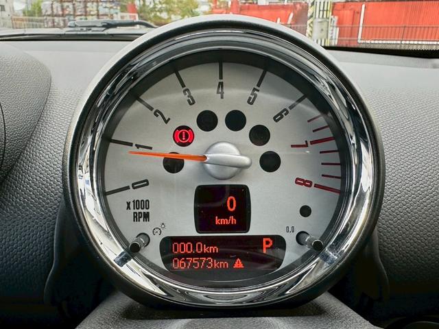 ＭＩＮＩ クーパーＳ　クロスオーバー　社外ナビ　シートヒーター　ワンセグＴＶ　バックカメラ（13枚目）