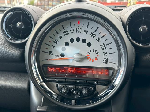 ＭＩＮＩ クーパーＳ　クロスオーバー　社外ナビ　シートヒーター　ワンセグＴＶ　バックカメラ（14枚目）