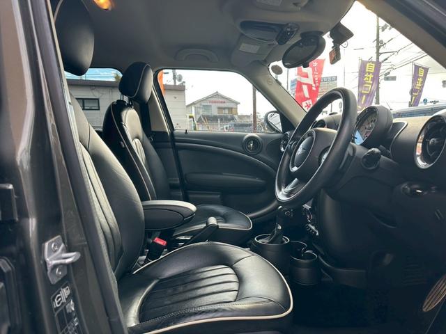 ＭＩＮＩ クーパーＳ　クロスオーバー　社外ナビ　シートヒーター　ワンセグＴＶ　バックカメラ（19枚目）