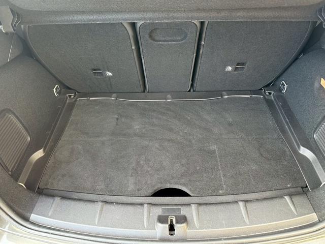 ＭＩＮＩ クーパーＳ　クロスオーバー　社外ナビ　シートヒーター　ワンセグＴＶ　バックカメラ（28枚目）