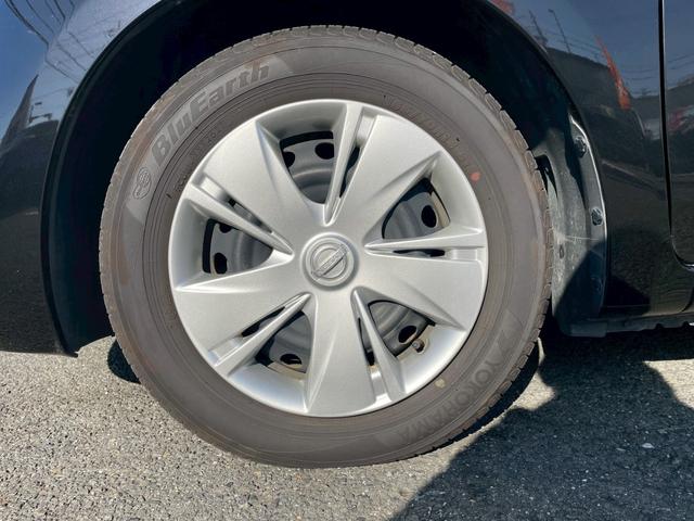 マーチ Ｘ　Ｖセレクション　ワンオーナー　禁煙車　純正オーディオ　タナベダウンサス（純正サス積込）（11枚目）