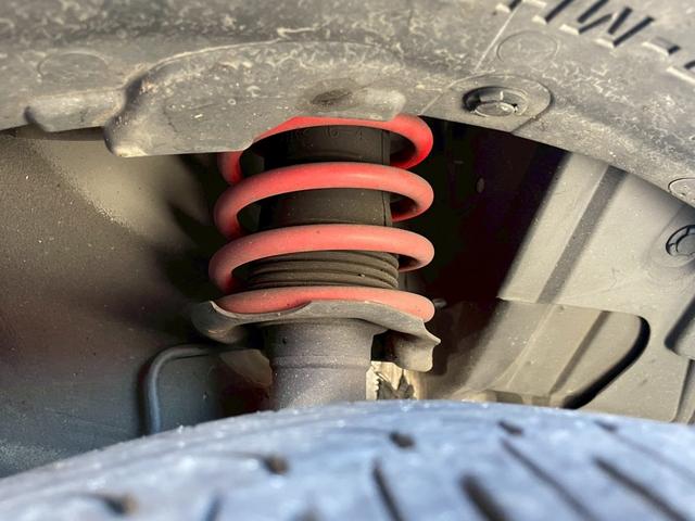 マーチ Ｘ　Ｖセレクション　ワンオーナー　禁煙車　純正オーディオ　タナベダウンサス（純正サス積込）（16枚目）