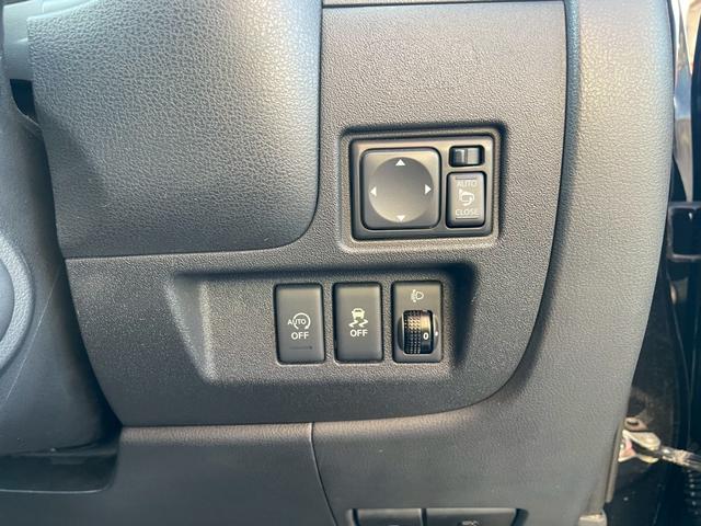 マーチ Ｘ　Ｖセレクション　ワンオーナー　禁煙車　純正オーディオ　タナベダウンサス（純正サス積込）（36枚目）