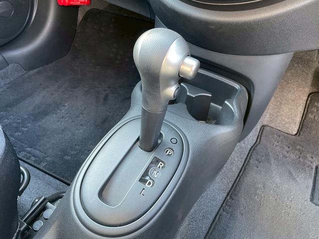 マーチ Ｘ　Ｖセレクション　ワンオーナー　禁煙車　純正オーディオ　タナベダウンサス（純正サス積込）（39枚目）