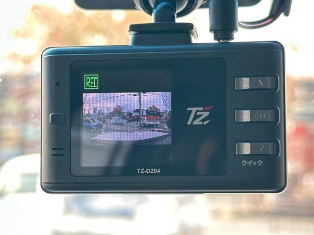 ランドクルーザープラド ＴＸ　ワンオーナー　ムーンルーフ　純正ナビ　　ブラックルーフレール　クリアランスソナー　バックカメラ　ＥＴＣ（8枚目）