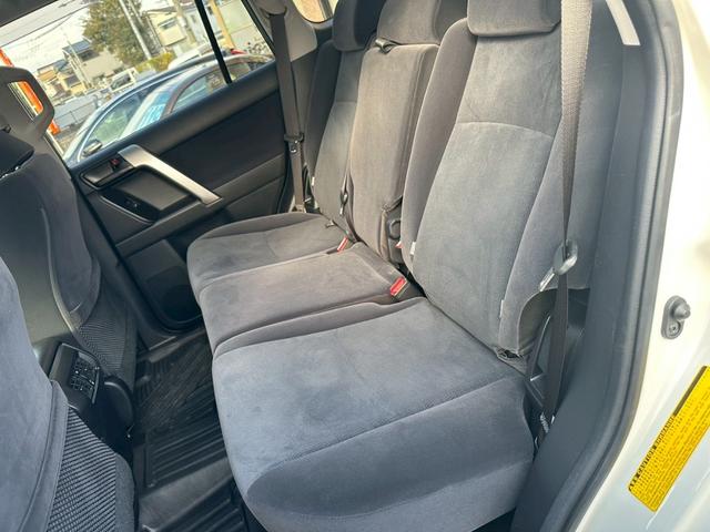 ランドクルーザープラド ＴＸ　ワンオーナー　ムーンルーフ　純正ナビ　　ブラックルーフレール　クリアランスソナー　バックカメラ　ＥＴＣ（32枚目）