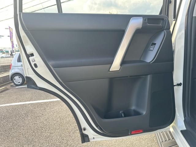 ランドクルーザープラド ＴＸ　ワンオーナー　ムーンルーフ　純正ナビ　　ブラックルーフレール　クリアランスソナー　バックカメラ　ＥＴＣ（44枚目）