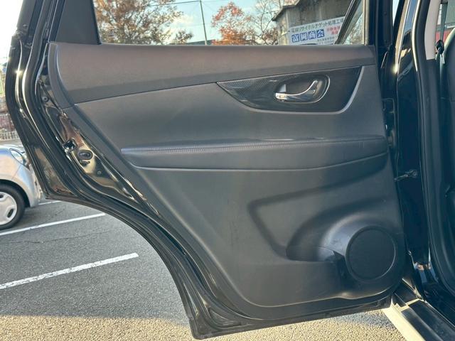 エクストレイル ２０Ｘｉ　ワンオーナー　プロパイロット　全方位カメラ　ブラインドスポットモニター　パーキングアシスト　純正ナビ　フルセグＴＶ（34枚目）