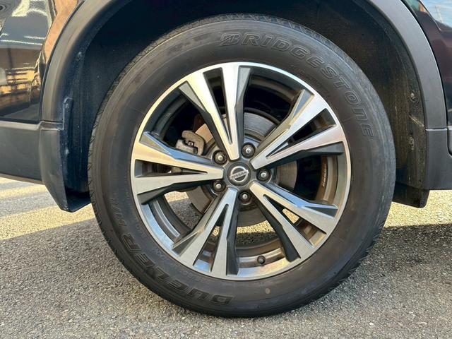 エクストレイル ２０Ｘｉ　ワンオーナー　プロパイロット　全方位カメラ　ブラインドスポットモニター　パーキングアシスト　純正ナビ　フルセグＴＶ（51枚目）