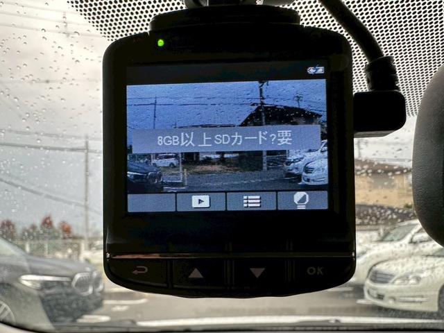 プリウス Ｓ　１オーナー　禁煙車　純正ナビ　レザーシートカバー　検Ｒ９／３　内装ウッドパネル　コーナーセンサー　ＥＴＣ　Ｂカメラ（7枚目）