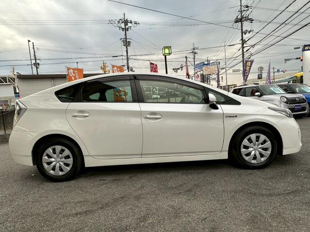 プリウス Ｓ　１オーナー　禁煙車　純正ナビ　レザーシートカバー　検Ｒ９／３　内装ウッドパネル　コーナーセンサー　ＥＴＣ　Ｂカメラ（48枚目）