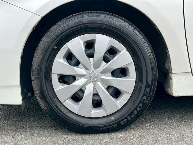 プリウス Ｓ　１オーナー　禁煙車　純正ナビ　レザーシートカバー　検Ｒ９／３　内装ウッドパネル　コーナーセンサー　ＥＴＣ　Ｂカメラ（50枚目）