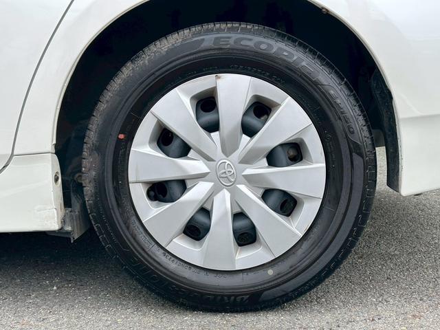 プリウス Ｓ　１オーナー　禁煙車　純正ナビ　レザーシートカバー　検Ｒ９／３　内装ウッドパネル　コーナーセンサー　ＥＴＣ　Ｂカメラ（51枚目）