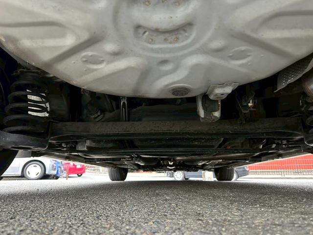 プリウス Ｓ　１オーナー　禁煙車　純正ナビ　レザーシートカバー　検Ｒ９／３　内装ウッドパネル　コーナーセンサー　ＥＴＣ　Ｂカメラ（55枚目）