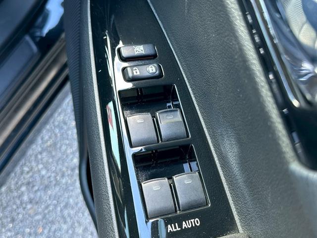 カローラフィールダー 1.5G ダブルバイビー ナビ オプションAW ワンオーナー 禁煙車(14枚目)