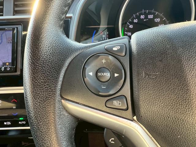 フィットハイブリッド ハイブリッド・モデューロスタイル ホンダセンシング ナビ Bカメラ ETC 禁煙車 LED(10枚目)