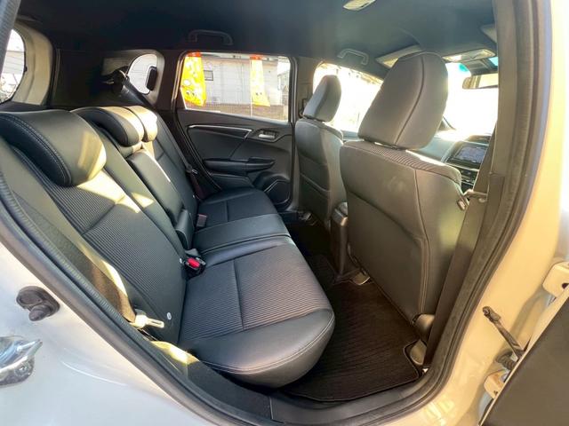 フィットハイブリッド ハイブリッド・モデューロスタイル ホンダセンシング ナビ Bカメラ ETC 禁煙車 LED(19枚目)