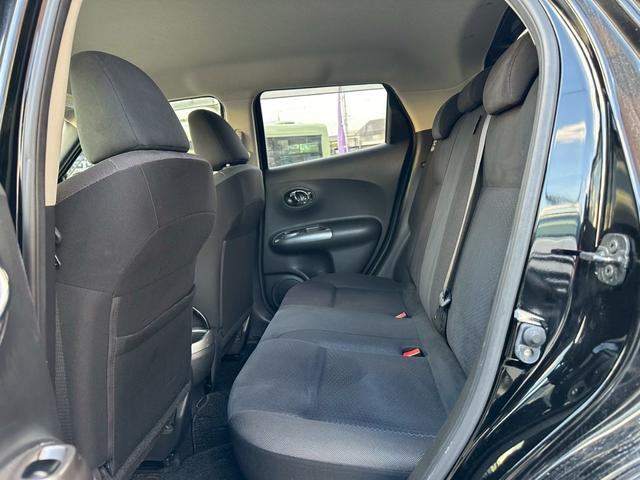 ジューク 15RX タイプV 17インチAW 純正ナビ ワンオーナー 禁煙車(20枚目)